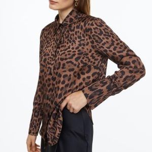 H&M Fitted Shirt in Brown/Leopard Print